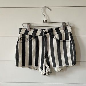 Urban Outfitters BDG High Rise Shorts Cheeky 27 W